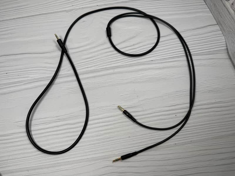 Headphone cable 3.5 to 3.5 audio cable music image 1