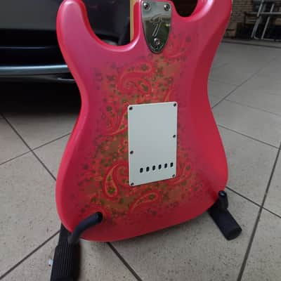 Fender Paisley Stratocaster 72 Made.in Japan 1995 - Pink Paisley image 4