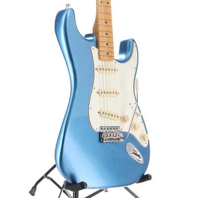 Fender American Vintage II 1973 Stratocaster, Maple Fingerboard, Lake Placid Blue (O11)(15955) (15955) image 4