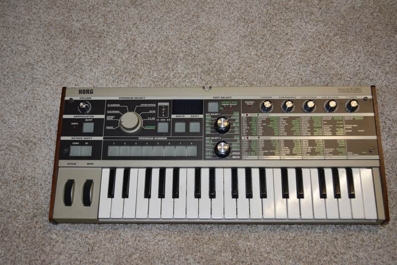 Korg MicroKORG 37-Key Synthesizer/Vocoder