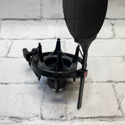 sE Electronics X1S Studio Condensor Microphone image 5