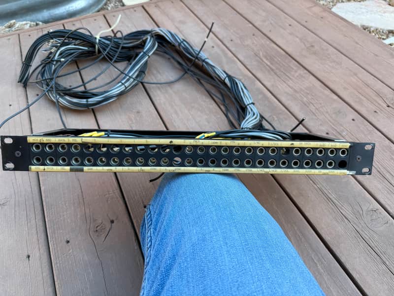 Switchcraft?? Patch Bay image 1