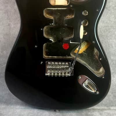 Fender Stratocaster Loaded Body MiM 2004 - Black image 1