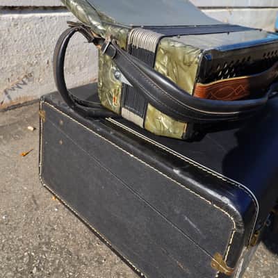 Hohner Verdi III B Piano Accordion LMM 41 120 image 8