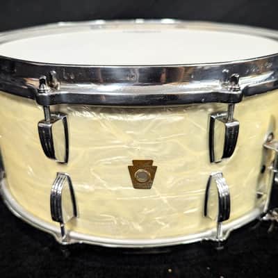 Ludwig White Marine Pearl Player's Snare Vintage 1960s image 4