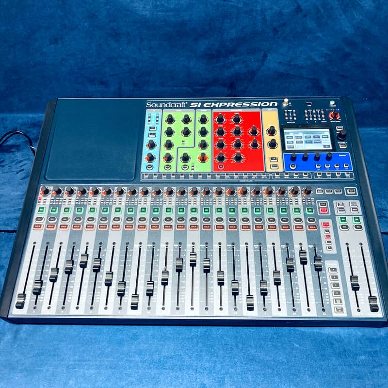 Soundcraft Si Expression 2 24 Channel Digital Mixer • Multi-Digital Card • Like NEW • Tested image 1
