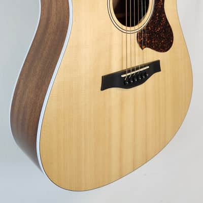 Godin Metropolis Composer Solid Mahogany Top and Back Acoustic/ Electric Guitar, LR Baggs Element W/ Bag image 4