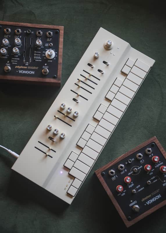 Vongon Replay 2 Cream Polyphonic Synthesizer image 1