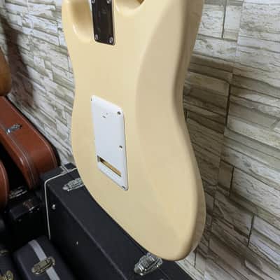 Fender Standard Stratocaster® (Upgrade) (2006-2008), Maple Fingerboard, Arctic White with Fishman Fluence Stratocaster Loaded Pickguard - White with Battery Pack and Hard Case image 16