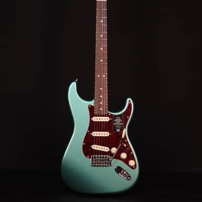 Fender American Pro Classic Stratocaster, Rosewood FB, Faded Sherwood Green Metallic image 5