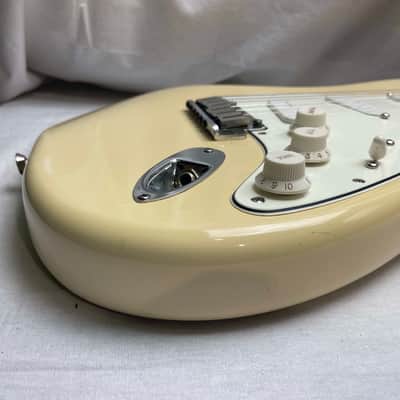 Fender American Standard Stratocaster Guitar with Lace Sensor pickups + Case 2005 - Buttercream or Honey Blonde or Yellow White / Maple neck image 9