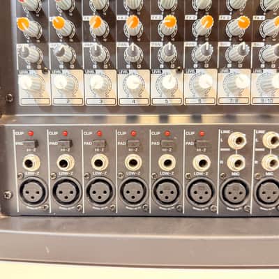 Behringer EUROPOWER PMP1680S 10-Channel 1600-Watt Powered Mixer 2013 image 4