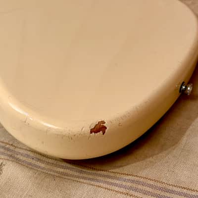 Fender MIJ Classic 60's Jazzmaster 2015 - Vintage White image 15