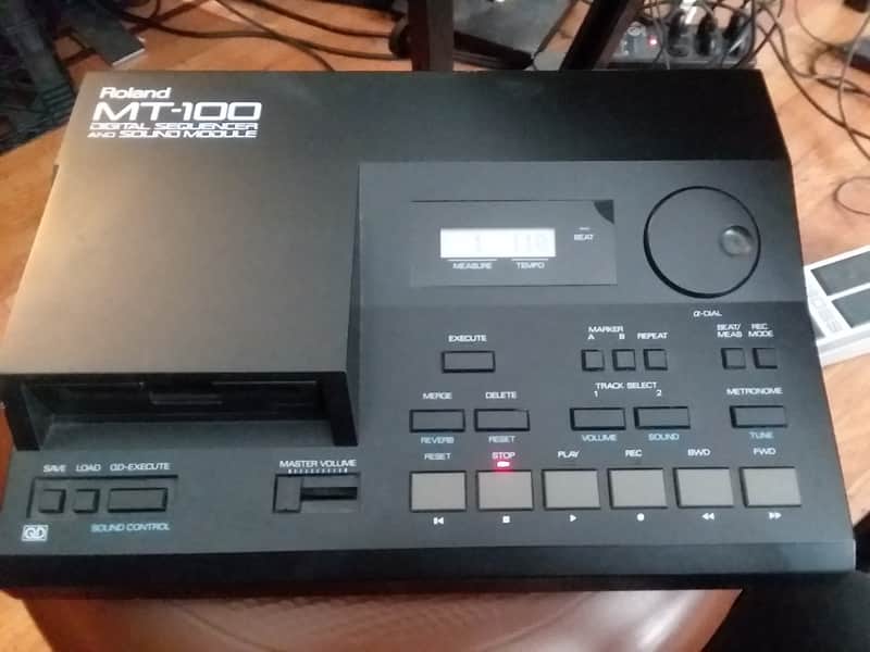 Roland MT-100 (Combination of MT-32 and Roland PR-100) image 1