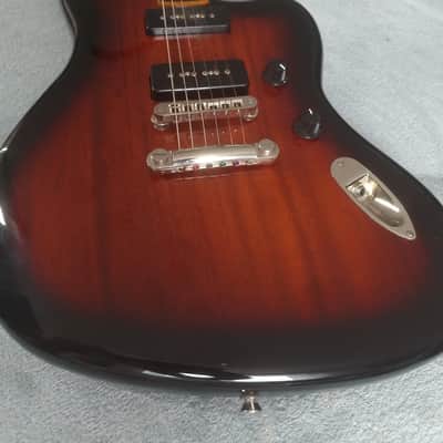 Fender Modern Player Jaguar 2012 - 2013 - 2-Color Chocolate Burst image 3