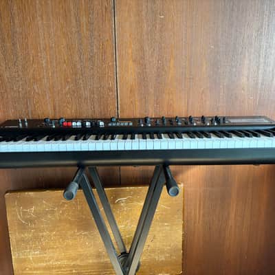 Yamaha YC73 73-key Stage Keyboard w/ gig bag image 5