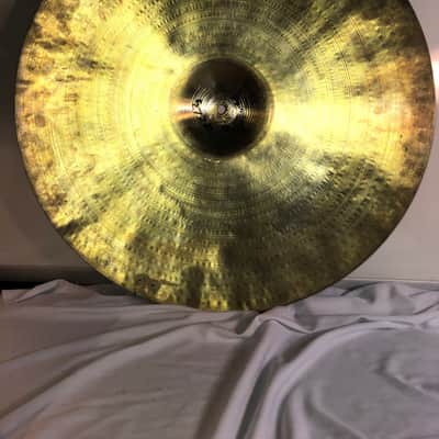 Vintage Zildjian Avedis 1957-1959 22” ride image 3