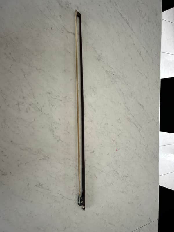 antique violin bow image 1