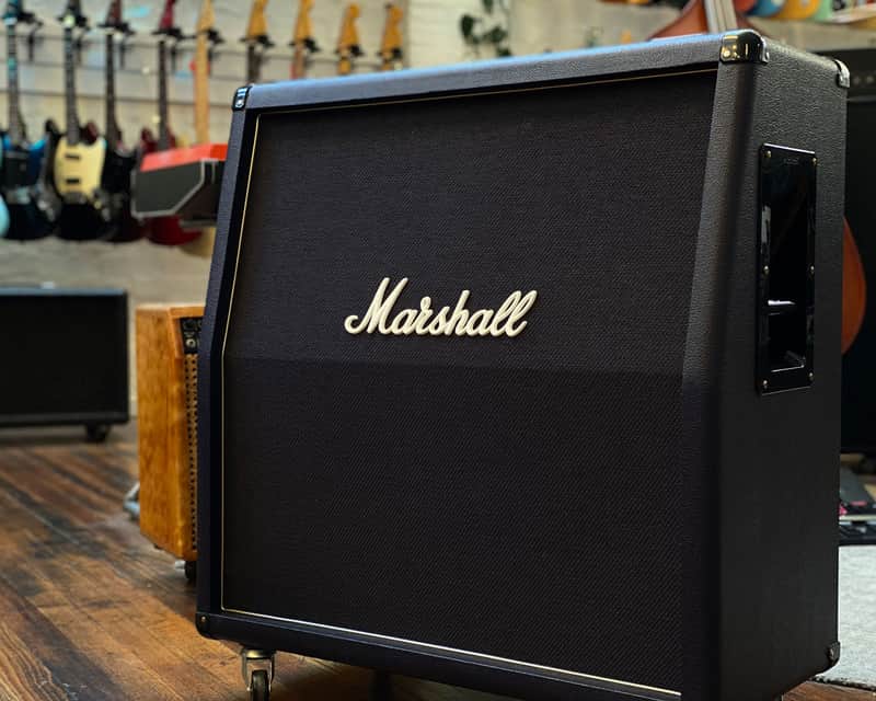 Marshall 425A Cab image 1