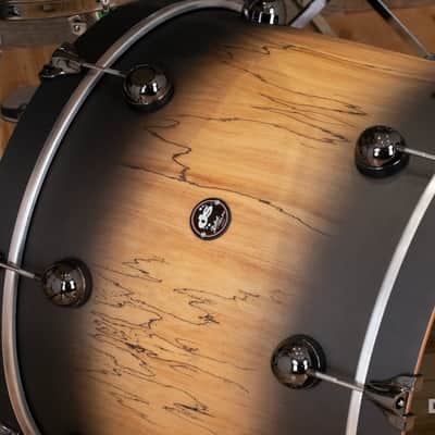DS REBEL CUSTOM SHOP 5 PIECE DRUM KIT, ALL MAPLE SHELL, BLACK TO NATURAL FADE OVER EXOTIC FOSSIL BEECH image 6