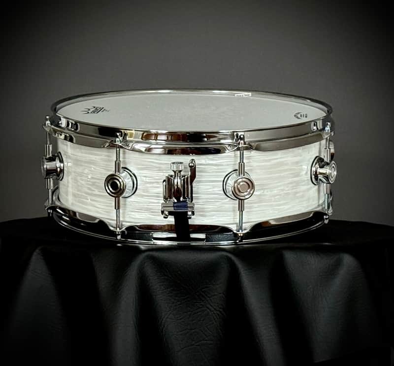 Custom Built Maple 14 x 4 Inch Snare Drum White Oyster Maple Snare Drum 2025 - White Oyster Wrap image 1