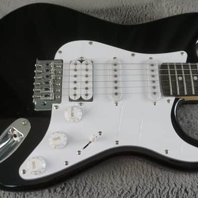 Donner Standard Series HSS Strat-Style Electric Guitar – Black – Gig Bag image 6