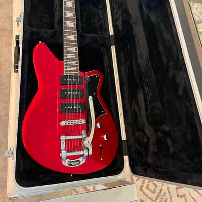 Reverend Warhawk 390 w/ Bigsby and Hardshell case image 2