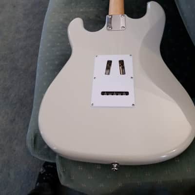 ~Cashified~ Kramer Strat-Style Pewter Rock 'n' Roller image 14