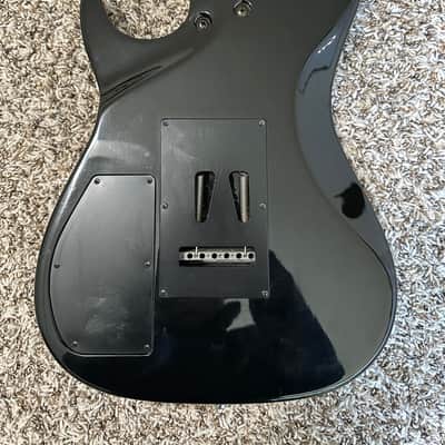 Godin Freeway Classic w/ Hardshell Case image 10
