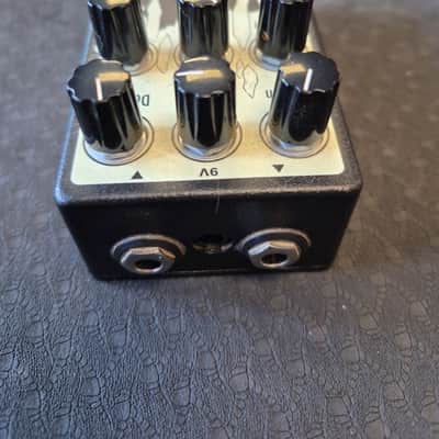 Earthquaker Devices Afterneath V3 Reverb Pedal image 4