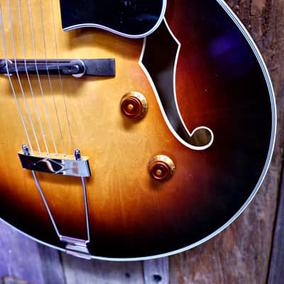 Eastman AR405-P90/TV Archtop - Truetone Vintage Sunburst w/ Gig Bag image 3