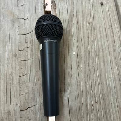 Behringer Ultravoice XM8500 Cardioid Dynamic Vocal Microphone 2014 - Present - Black dynamic microphone image 1