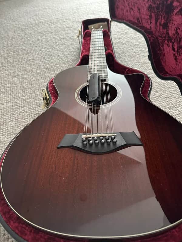 Taylor 562ce 12-Fret 2016 - Dark Edgeburst image 1