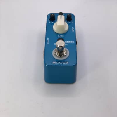 Mooer Ensemble Queen Bass Chorus (USED) image 2