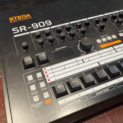 Steda SR-909 – Excellent Condition image 4