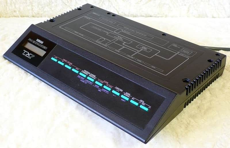 Yamaha TX7 imagen 1