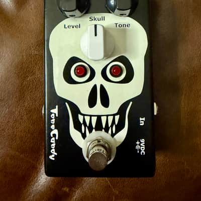 SUPER RARE (only 100 made) Tone Candy Skull Overdrive Pedal - 2011 - MIB - signed by Mike! image 2