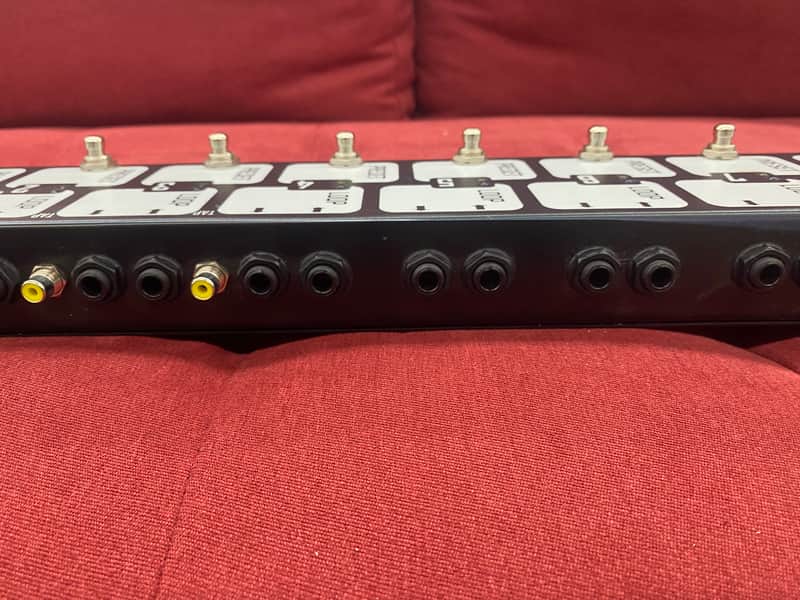 Cusack Music PBT9 Pedal Board Tamer w/ Pop Stop (9 Loop