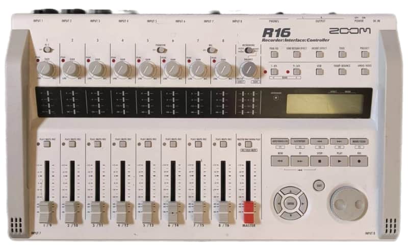 Zoom R16 USB Audio Interface / Digital Multitrack Recorder