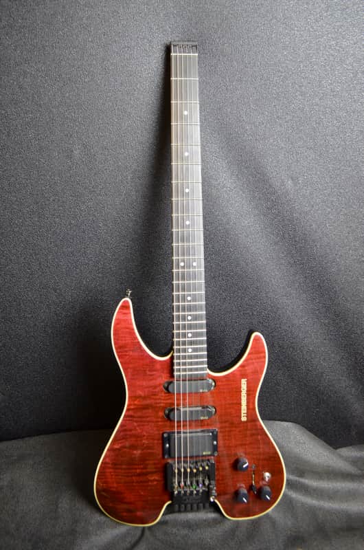 Steinberger GM4T 1989 Rose image 1