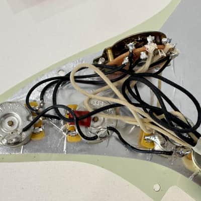 Fender Custom Shop 69 Stratocaster Loaded Pickguard Mint Green image 6