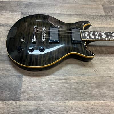 2009 Hamer Sunburst Q/T XT Series w/GB 8 LBS image 4
