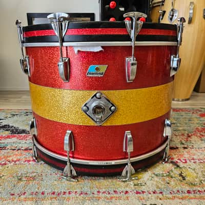 Ludwig Tri-Band Red & Gold Sparkle 3-ply Kit 22-16-12" Blue/Olive Badge image 2