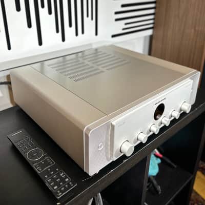 Marantz Model 30 60-Watt Stereo Solid-State Integrated Amplifier 1976 - 1978 - Silver image 6