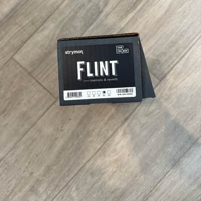 Strymon Flint Reverb and Tremolo V2 2022 - Present - Black Bild 3