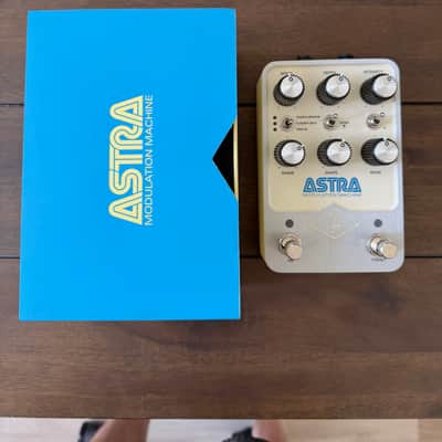 Universal Audio UAFX Astra Modulation Machine Pedal 2025 image 3