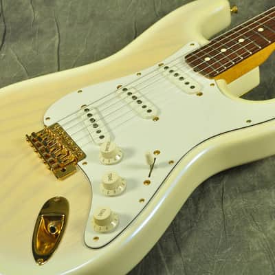 Fender Japan ST80-SPL Limited Edition  White Purple Passion image 1