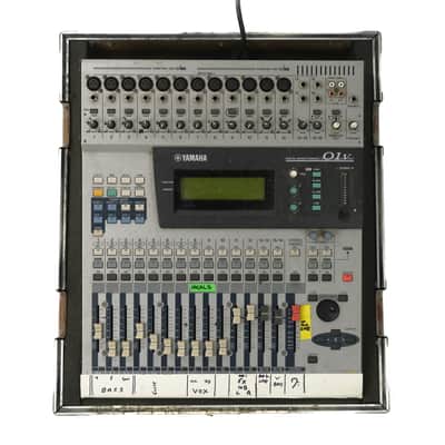 Yamaha 01V Digital Mixing Console w/ Road Case Owned by Victor Wooten image 19