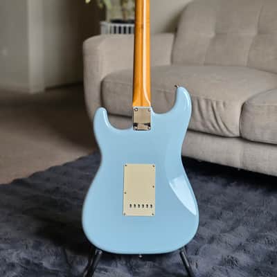 Fender Vintera '50s Stratocaster with Maple Fretboard 2019 - 2023 - Sonic Blue image 7