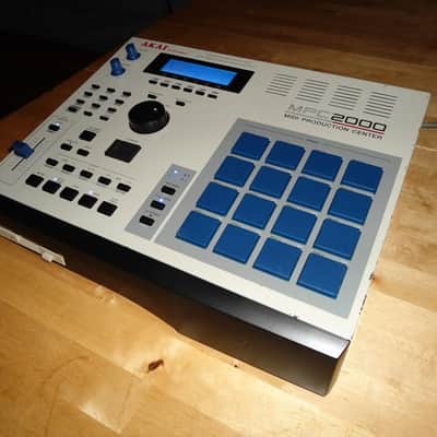 Akai MPC 2000 w/Custom BLUE LEDs & PADs 32MB RAM Sample & Boot Disks OS Ver.1.72 image 6